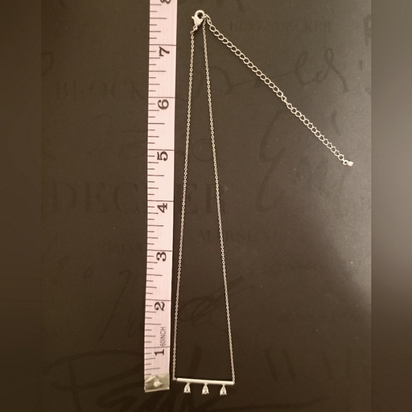 Cubic Zirconia necklace dainty teardrop crystals - Picture 3 of 7